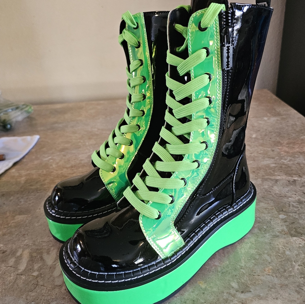Demonia Emily 350 Neon Green UV Reactive Wrapped Platform MidCalf Lace-up size 7 - Picture 3 of 10